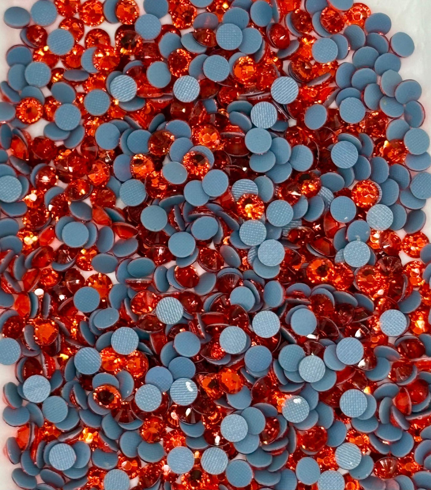 SS20 Flat Back Rhinestones, 16 cut, 144 pieces, vibrant red.